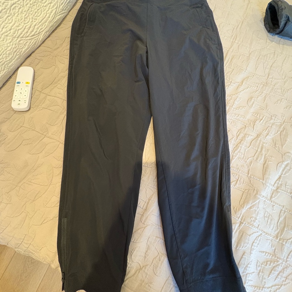 Athleta Black Active Joggers